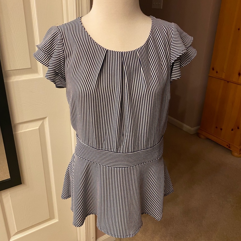 Black & white flutter sleeve empire waist blouse